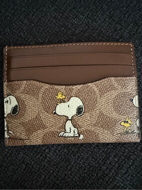 Coach x Peanuts Snoopy Cardholder